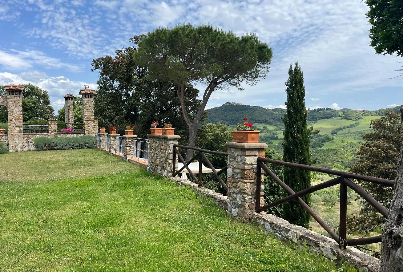 Farm stay Agriturismo Aia Leccioni Micciano Italy